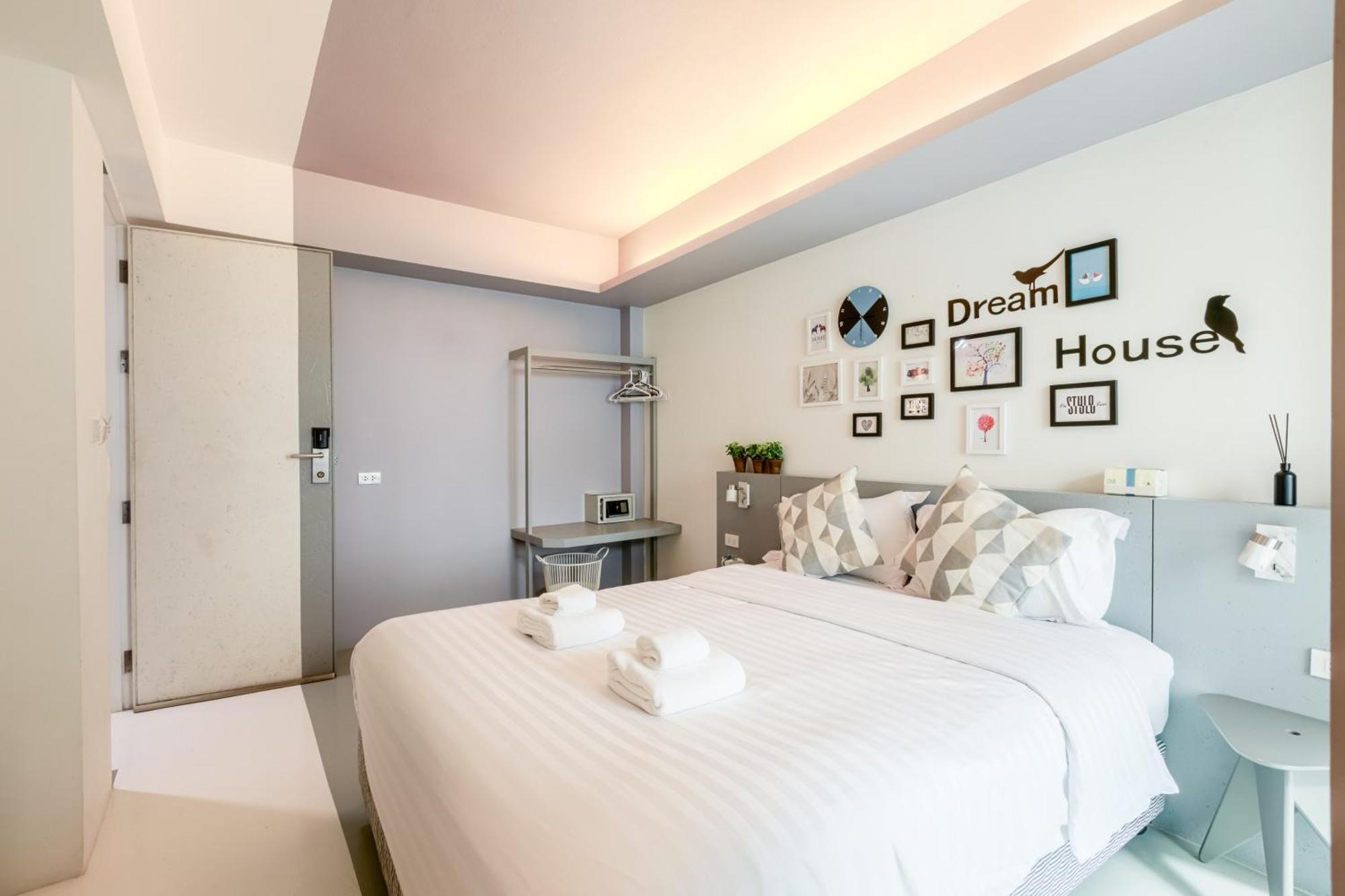 24 Hills Hotel バンコク都 エクステリア 写真