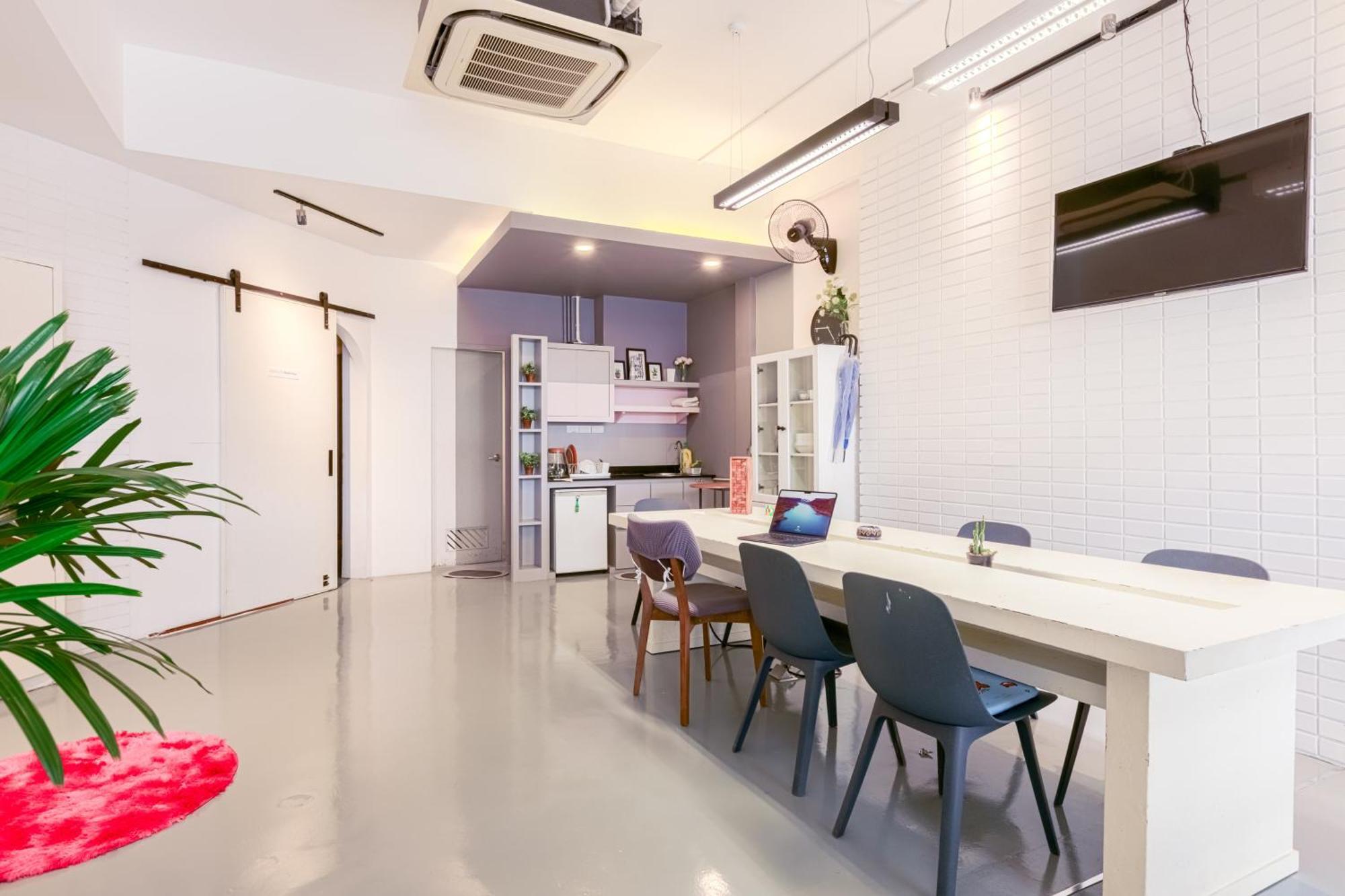 24 Hills Hotel バンコク都 エクステリア 写真