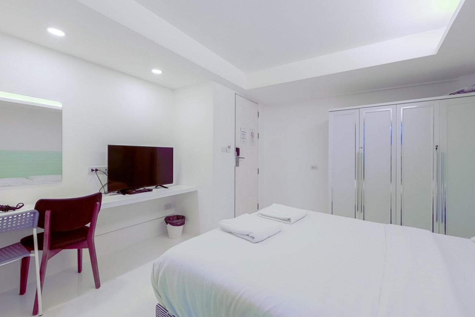 24 Hills Hotel バンコク都 エクステリア 写真